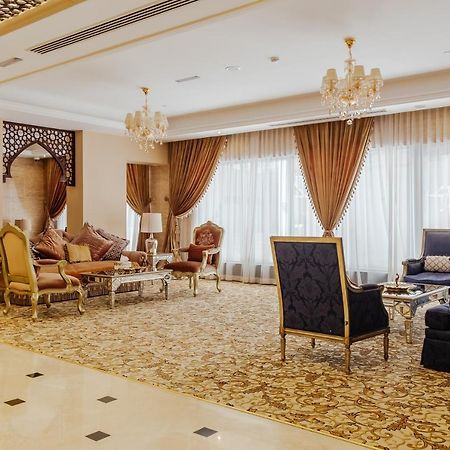 Crystal Plaza Al Majaz Hotel Schardscha Exterior foto